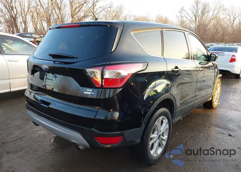 2017 Ford Escape Se z USA, uszkodzony, nr VIN 1FMCU9GD2HUC66098